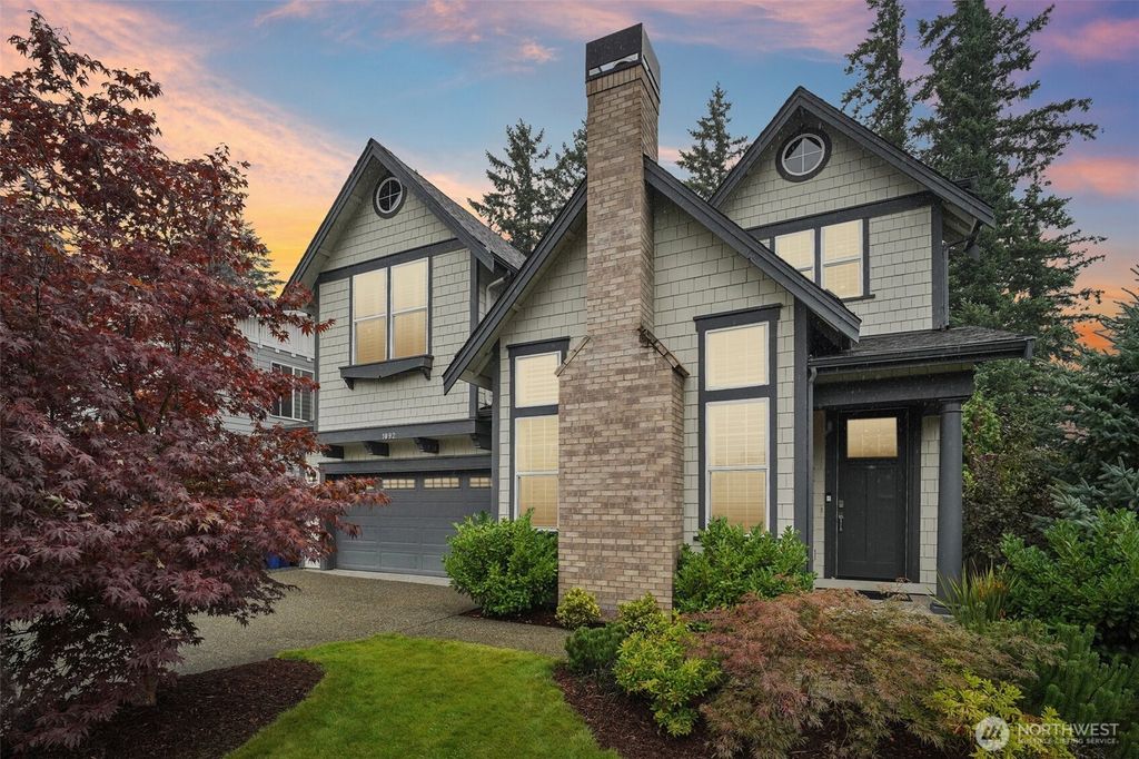 Photo of 1092 SE 13th Place, North Bend, WA 98045 (MLS # 2425384)