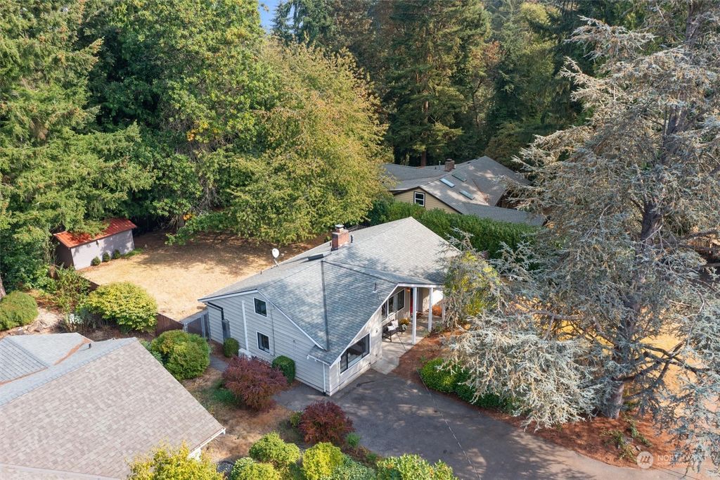 Photo of 7444 NE 156th Street, Kenmore, WA 98028 (MLS # 2017882)