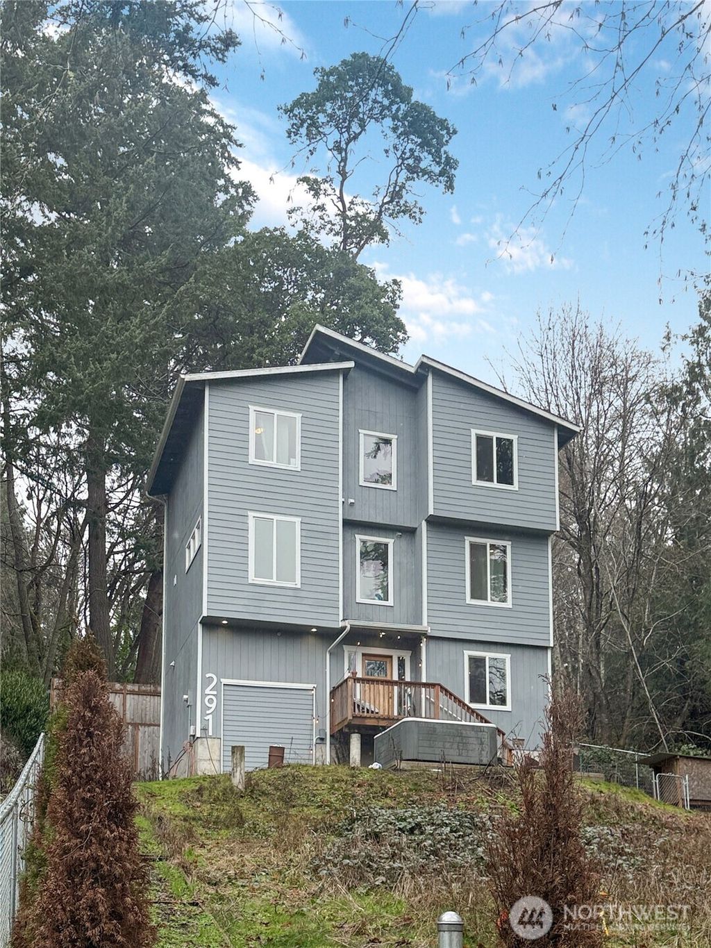 Photo of 291 E Shorecrest Drive, Shelton, WA 98584 (MLS # 2471972)