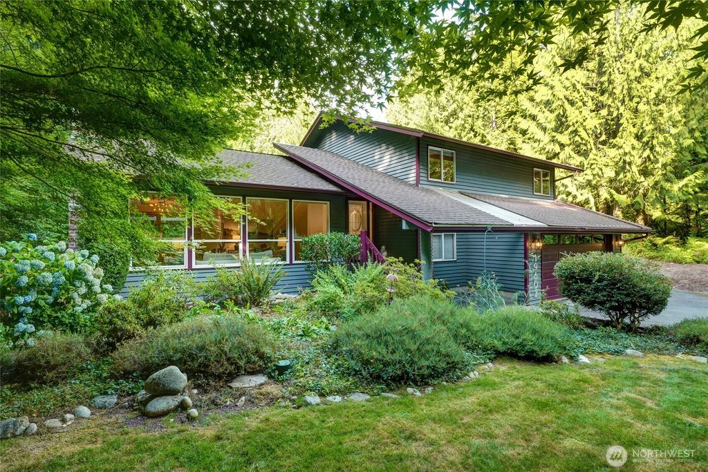 Photo of 19602 NE 185th Street, Woodinville, WA 98077 (MLS # 2475650)