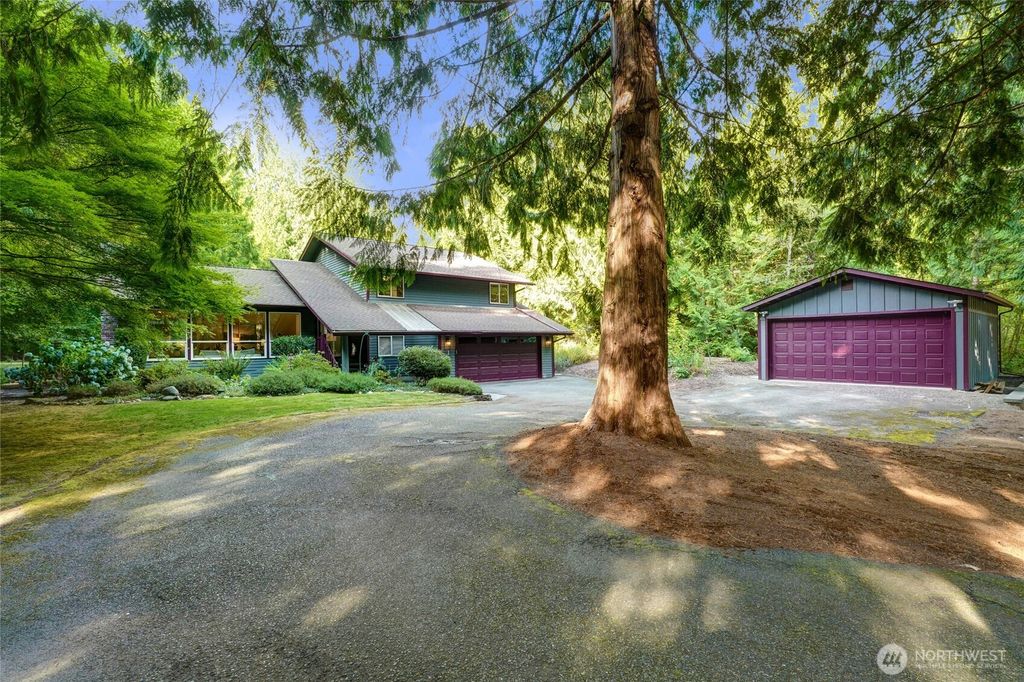 Photo of 19602 NE 185th Street, Woodinville, WA 98077 (MLS # 2475650)