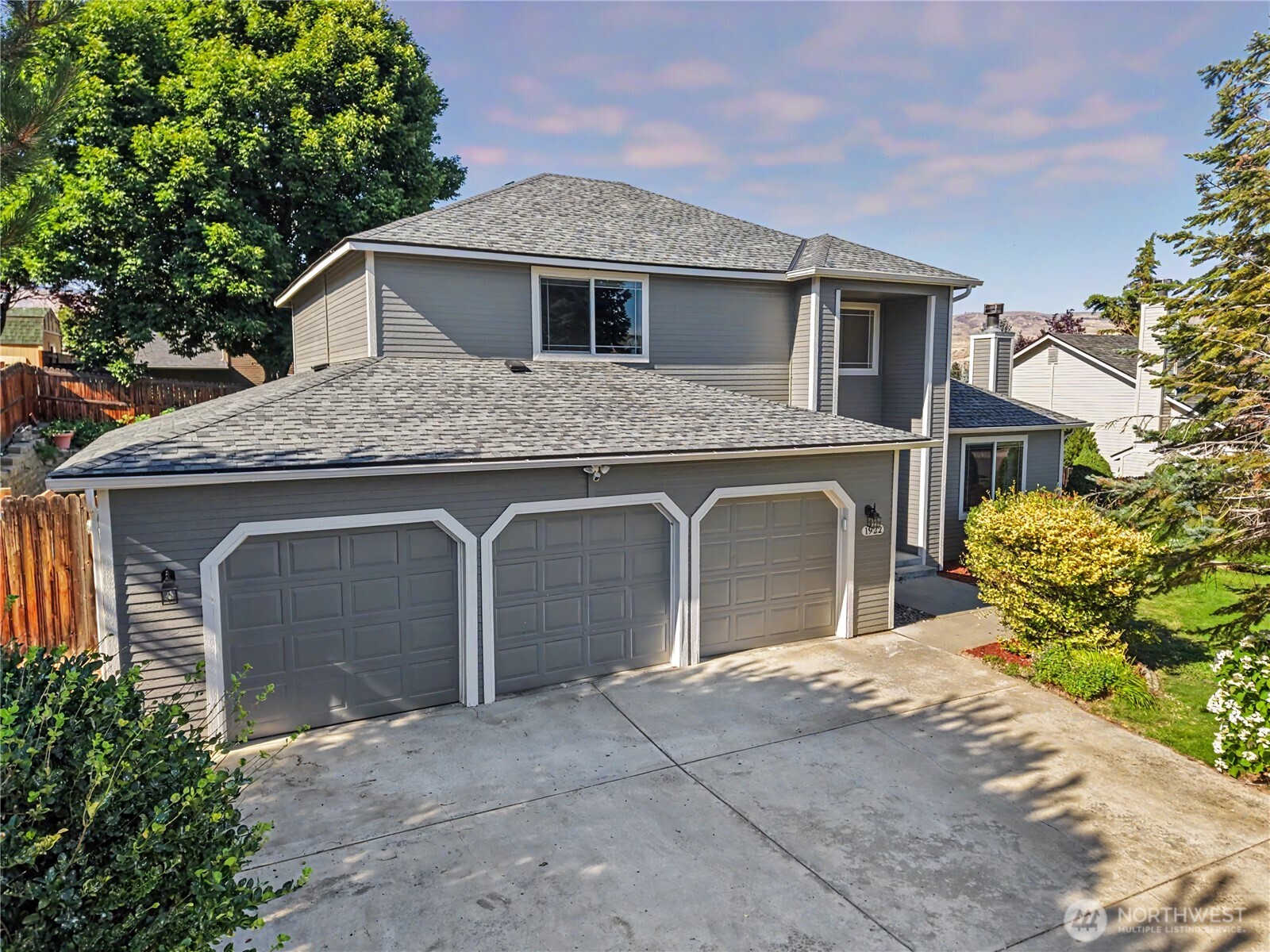 1922 Leavenworth Place