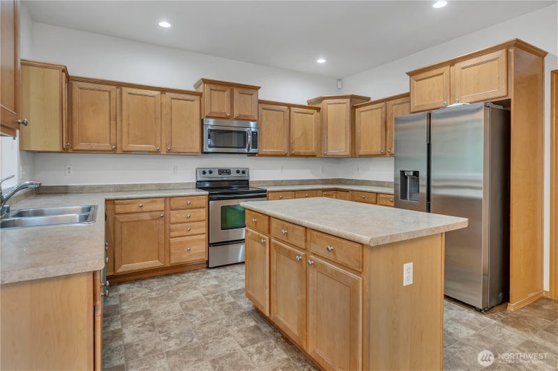 1213 Koda Circle SE