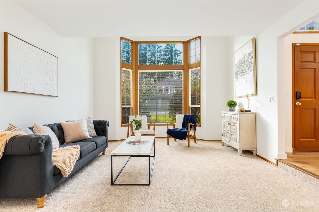 Photo of 3722 245th Ave Ave SE, Sammamish, WA 98029 (MLS # 2316066)