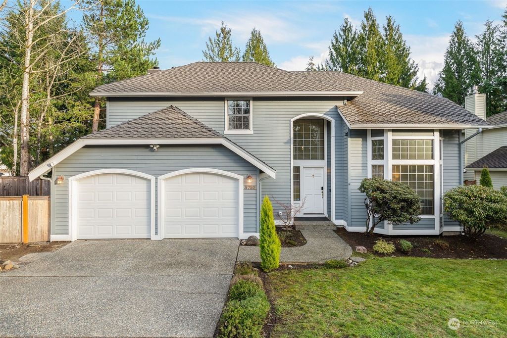 Photo of 3722 245th Ave Ave SE, Sammamish, WA 98029 (MLS # 2316066)