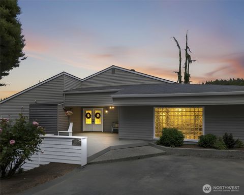 Photo of 16306 Valhalla Drive, Bothell, WA 98011 (MLS # 2531883)