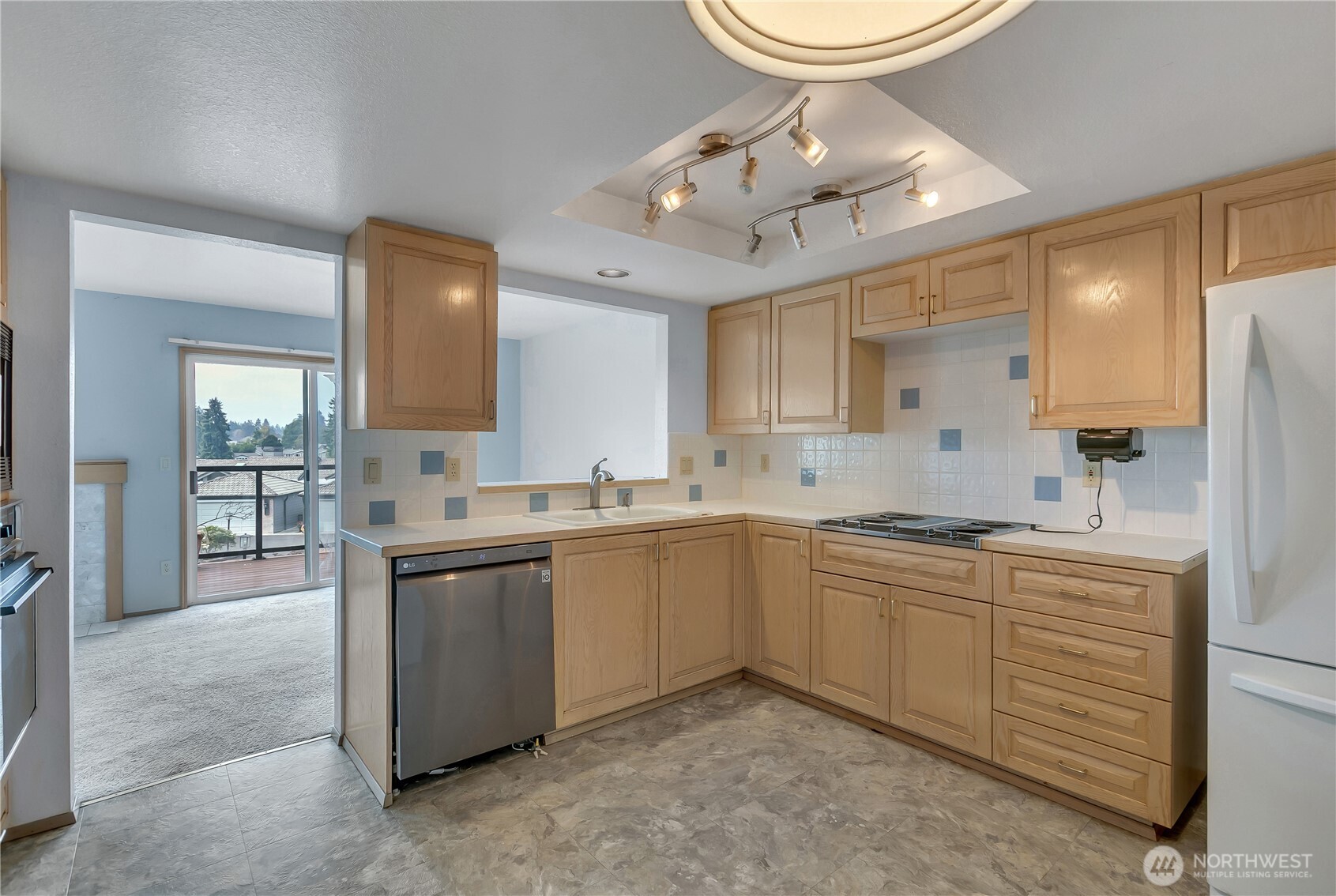 7326 Steilacoom Boulevard SW 98499