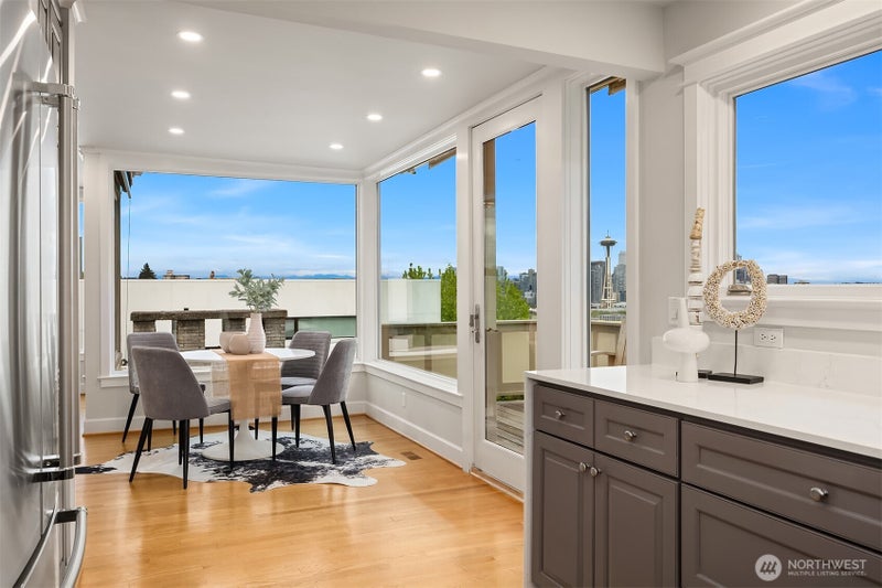 525 W Prospect Street A