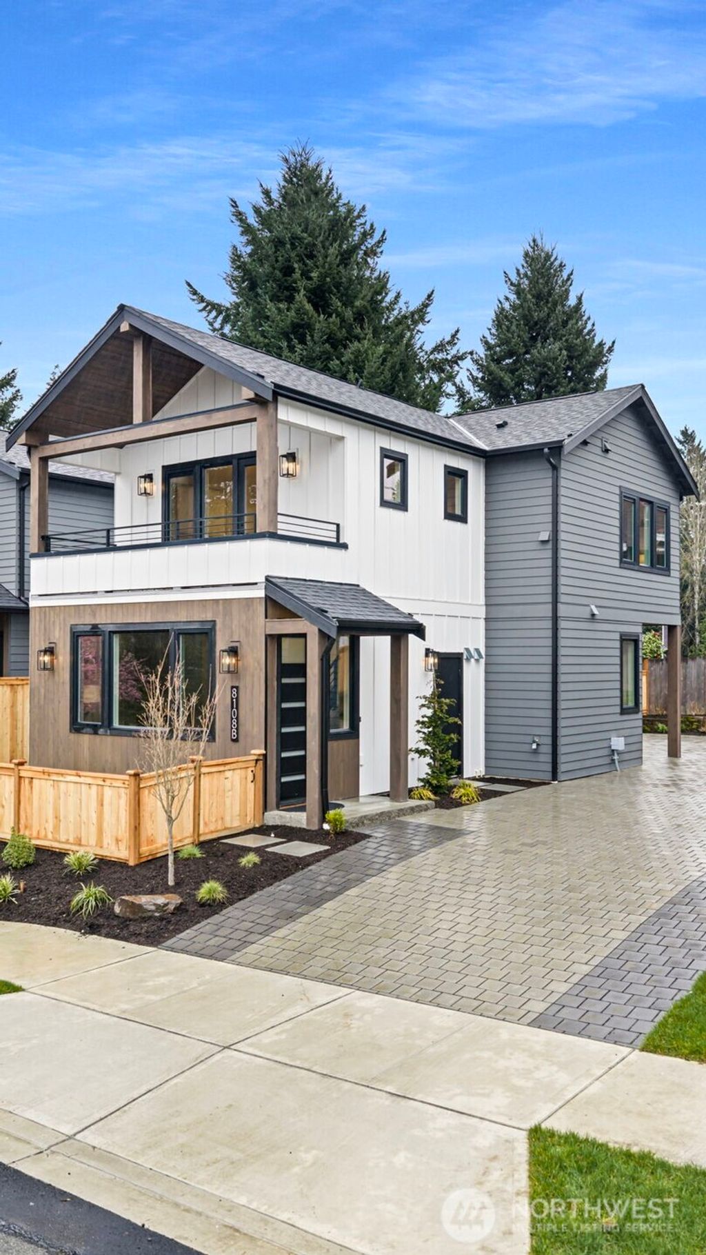 Photo of 8108 126th Avenue NE #B, Kirkland, WA 98033 (MLS # 2489794)