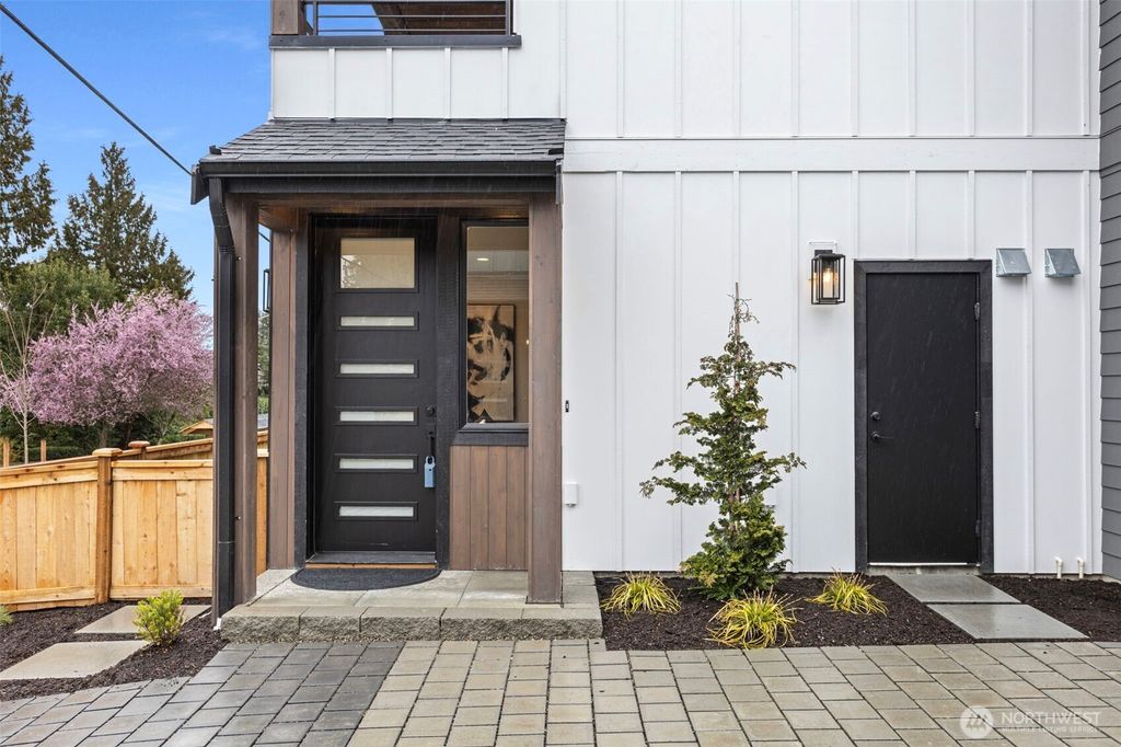 Photo of 8108 126th Avenue NE #B, Kirkland, WA 98033 (MLS # 2489794)