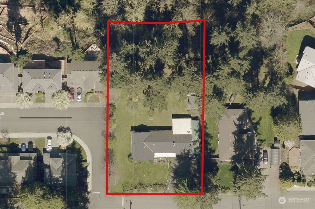 Photo of 2108 NE 28th Street, Renton, WA 98056 (MLS # 2129281)