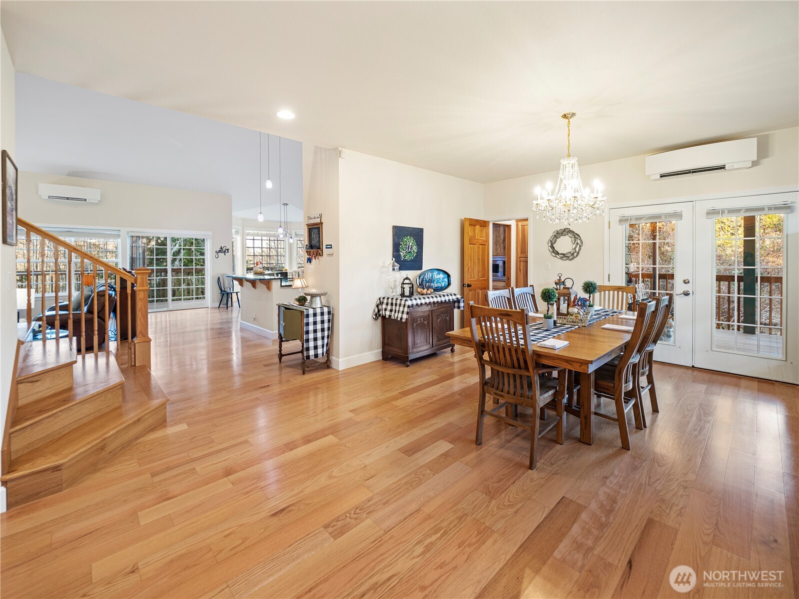 12811 Kapowsin Highlands Drive E