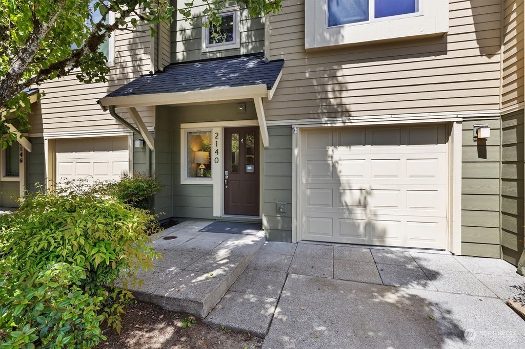 Photo of 2140 NW Boulder Way Drive, Issaquah, WA 98027 (MLS # 2239495)