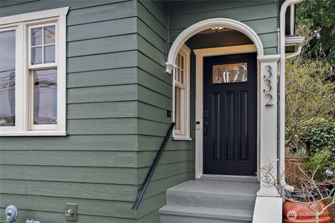 Photo of 332 25th Avenue, Seattle, WA 98122 (MLS # 2492329)