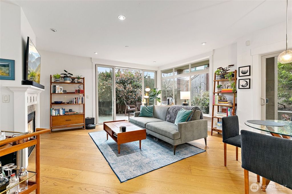 Photo of 2035 Eastlake Avenue E #104, Seattle, WA 98102 (MLS # 2347719)