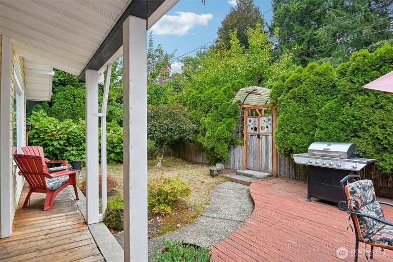 3203 Capitol Boulevard SW