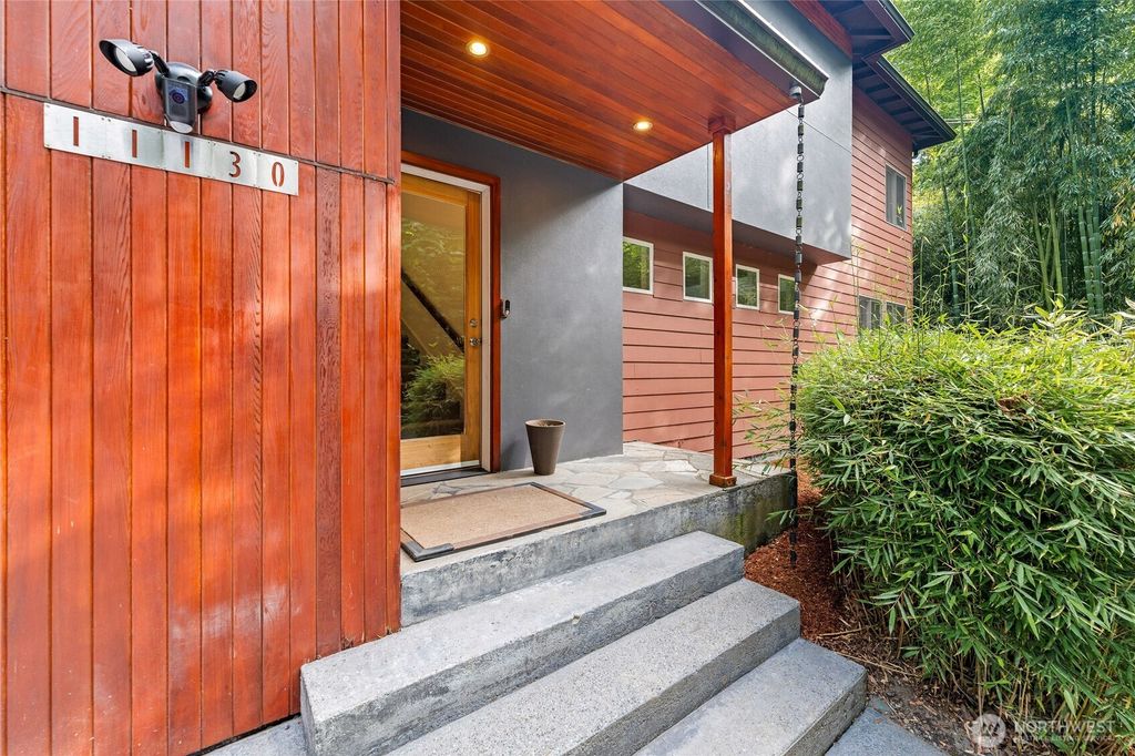 Photo of 11130 Seola Beach Drive SW, Seattle, WA 98146 (MLS # 2384776)