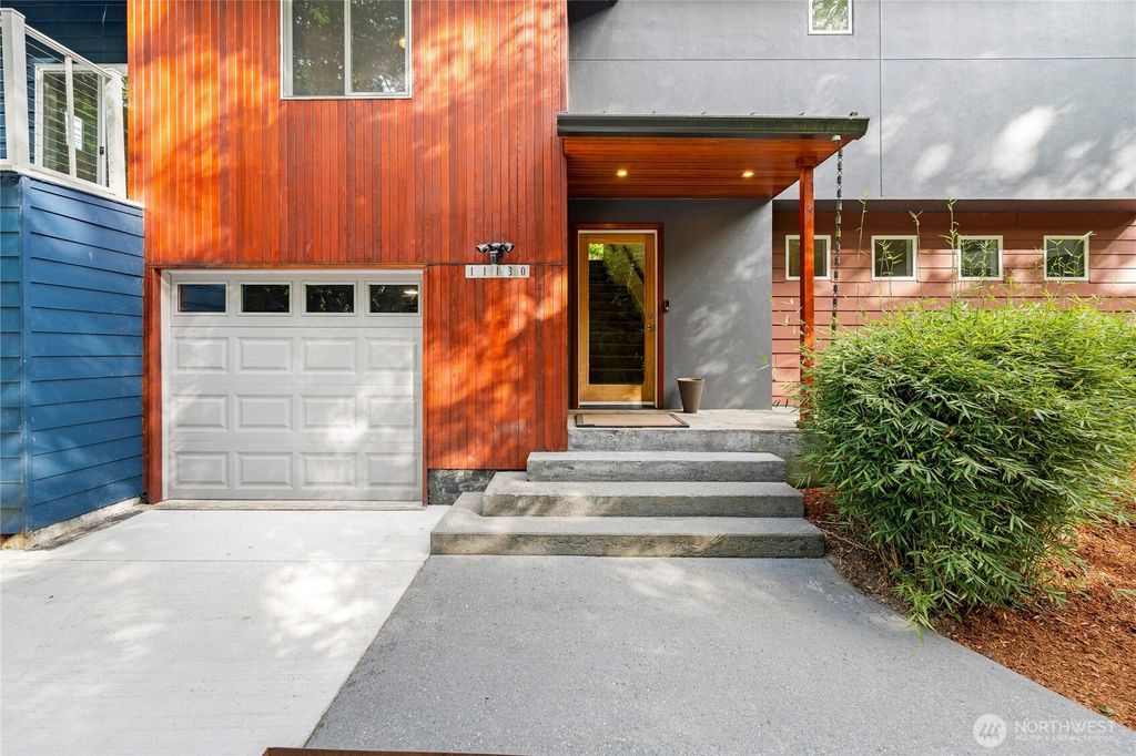 Photo of 11130 Seola Beach Drive SW, Seattle, WA 98146 (MLS # 2384776)