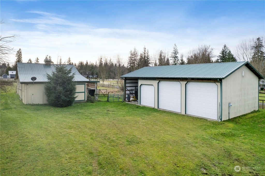 Photo of 26635 SE 196th Street, Maple Valley, WA 98038 (MLS # 2317650)