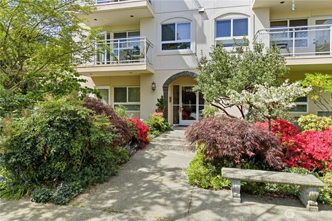 Photo of 1527 California Avenue SW #301, Seattle, WA 98116 (MLS # 2493452)