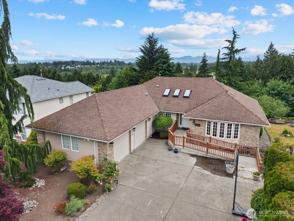 Photo of 9100 189 Avenue Ct E, Bonney Lake, WA 98381 (MLS # 2539328)