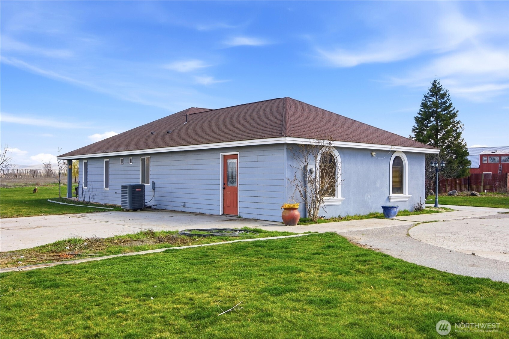 3988 E Euclid Road