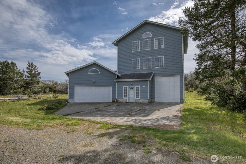 171 Marine View Drive SE