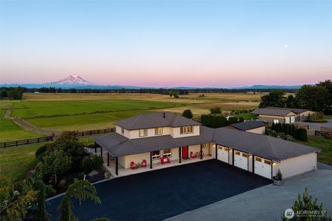 Photo of 30721 40th Avenue S, Roy, WA 98580 (MLS # 2404344)