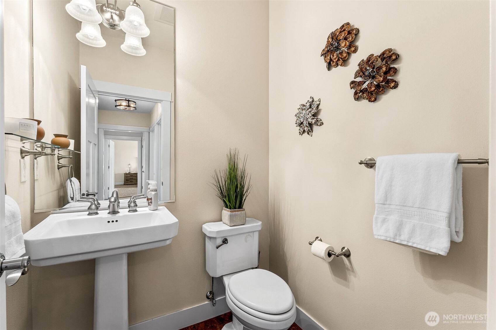 Roy, Washington 98580, United States, 3 Bedrooms Bedrooms, ,3 BathroomsBathrooms,Residential,Active,167081