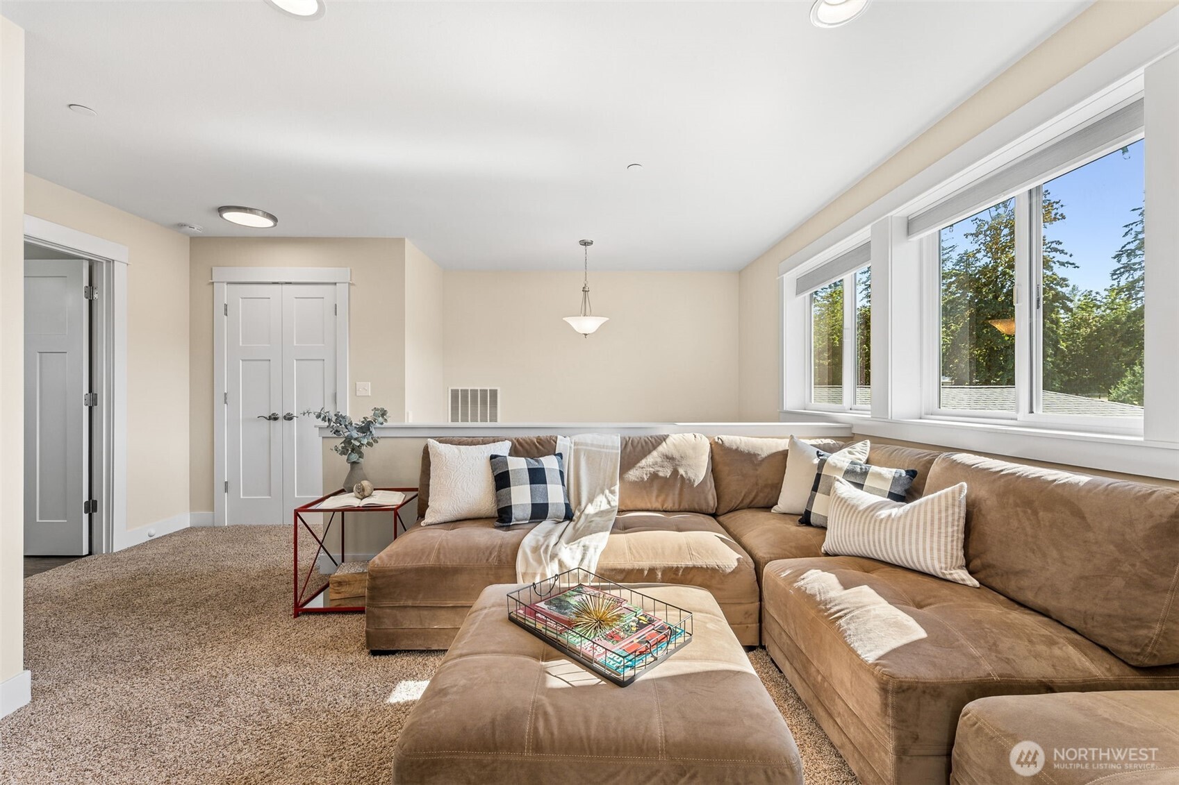 Roy, Washington 98580, United States, 3 Bedrooms Bedrooms, ,3 BathroomsBathrooms,Residential,Active,167081