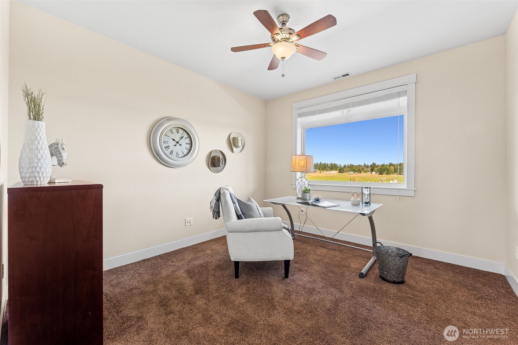 Roy, Washington 98580, United States, 3 Bedrooms Bedrooms, ,3 BathroomsBathrooms,Residential,Active,167081