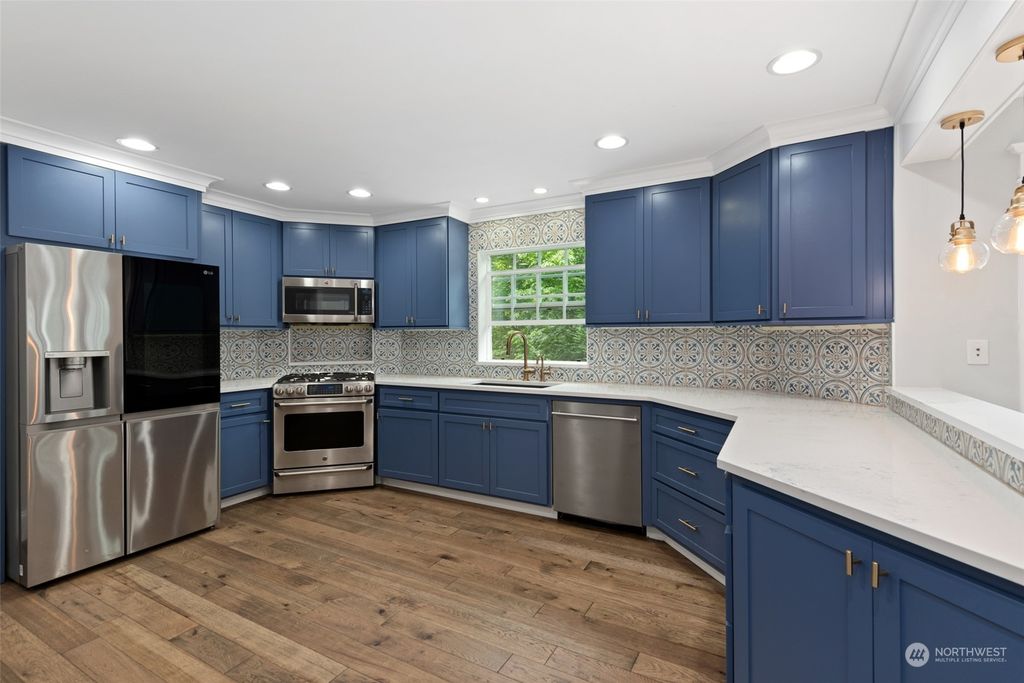 Photo of 4606 SW Maple Way, Seattle, WA 98136 (MLS # 2149994)