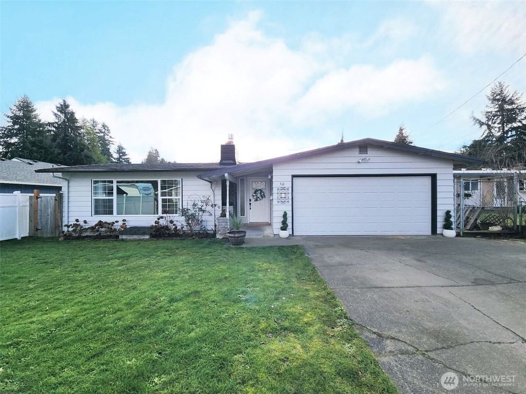 Photo of 511 Emerson Street SW, Tumwater, WA 98512 (MLS # 2472510)