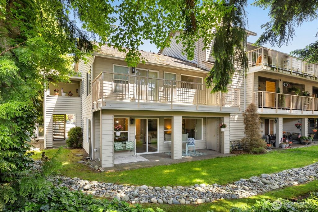 Photo of 730 112th Street SW #G106, Everett, WA 98204 (MLS # 2387118)