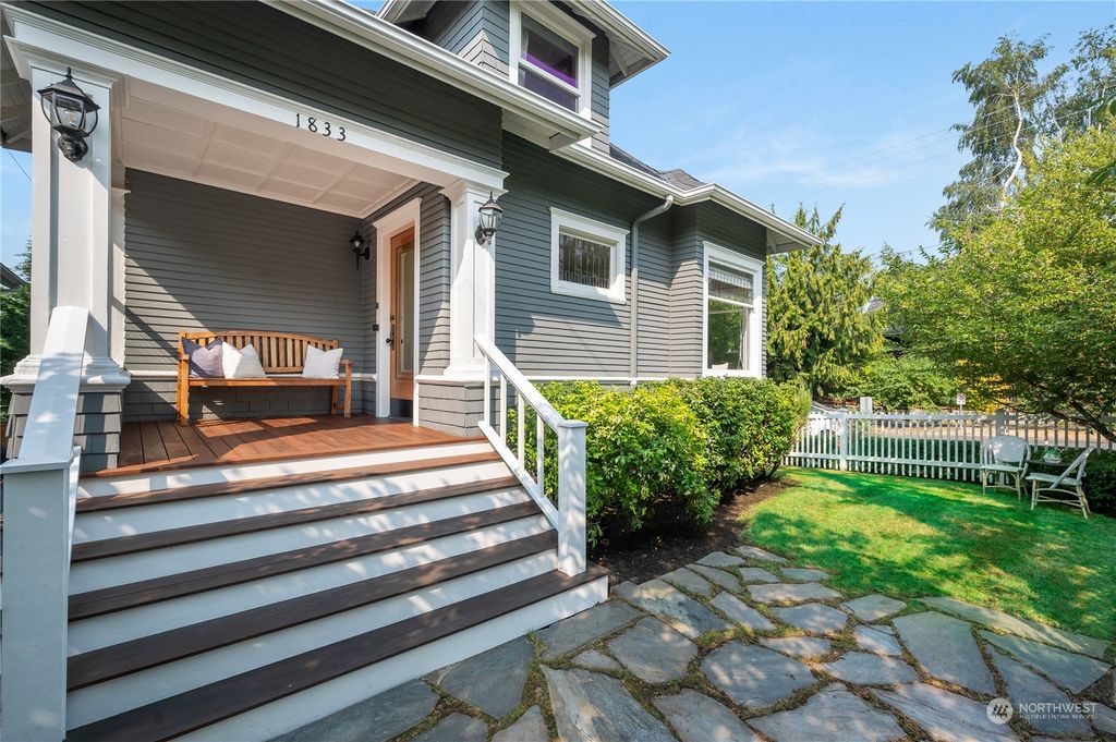 Photo of 1833 1st Avenue N, Seattle, WA 98109 (MLS # 1995065)
