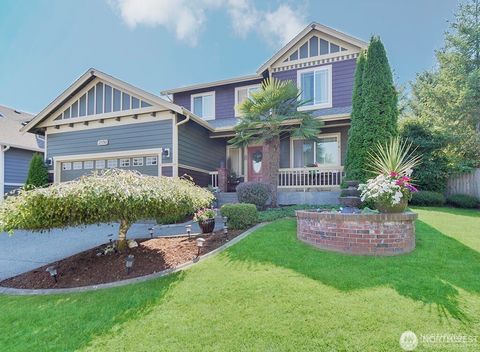 Photo of 2530 10th Street SW, Puyallup, WA 98373 (MLS # 2439994)