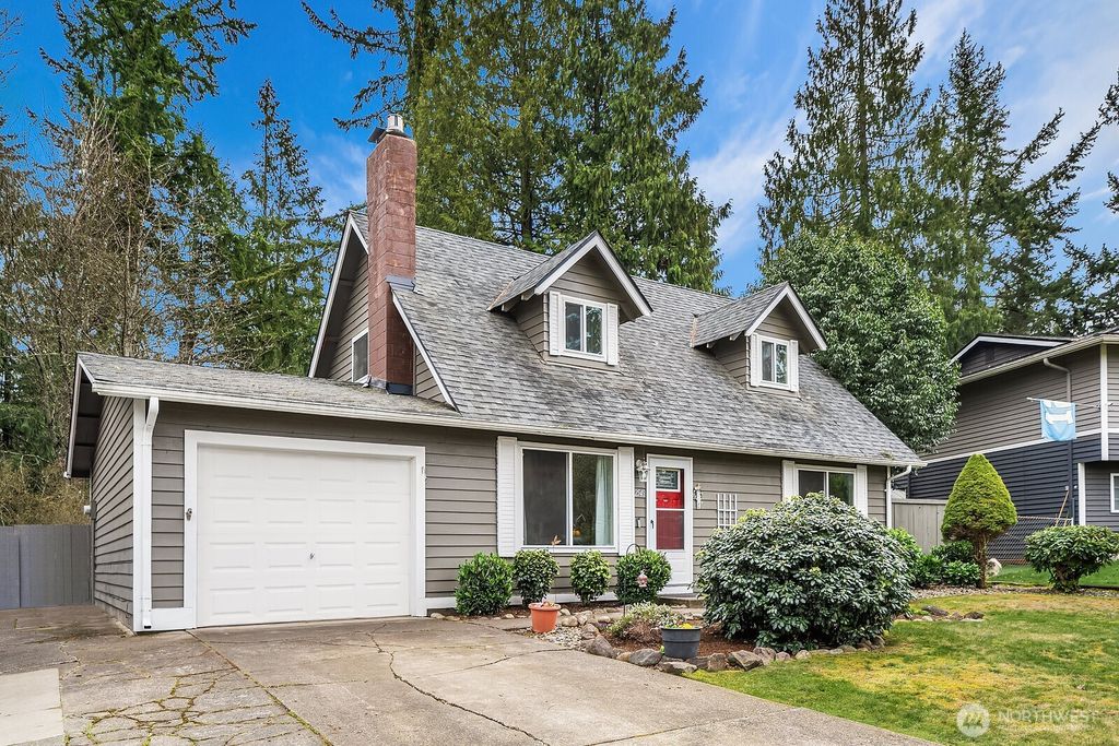 Photo of 12549 SE 232nd Street, Kent, WA 98031 (MLS # 2342564)