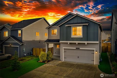 Photo of 18673 106th Avenue Ct E, Puyallup, WA 98374 (MLS # 2468487)