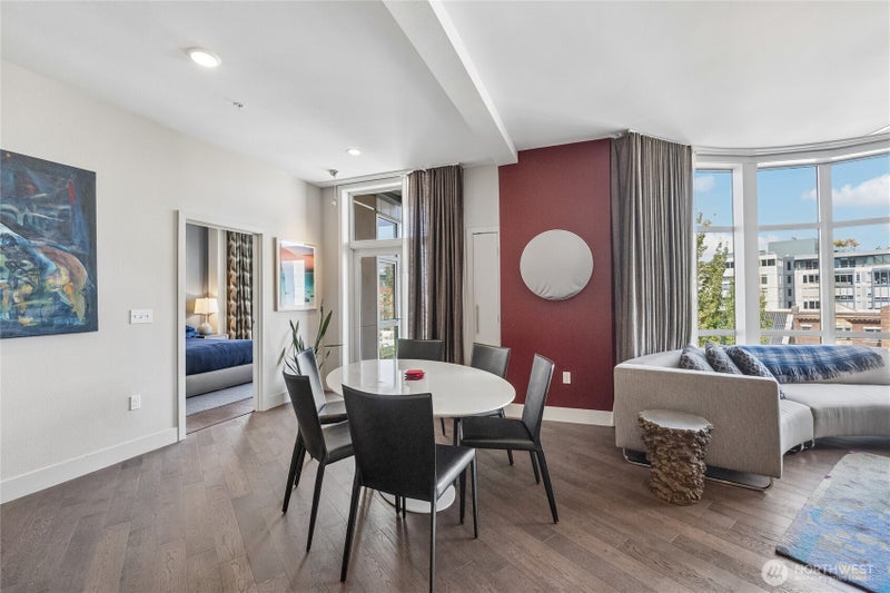 303 E Pike Street 501