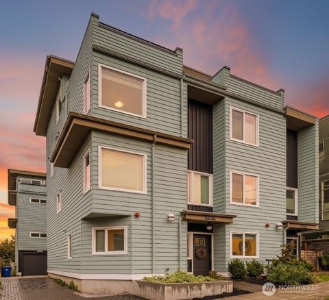 Photo of 3649 Francis Avenue N #A, Seattle, WA 98103 (MLS # 2465061)