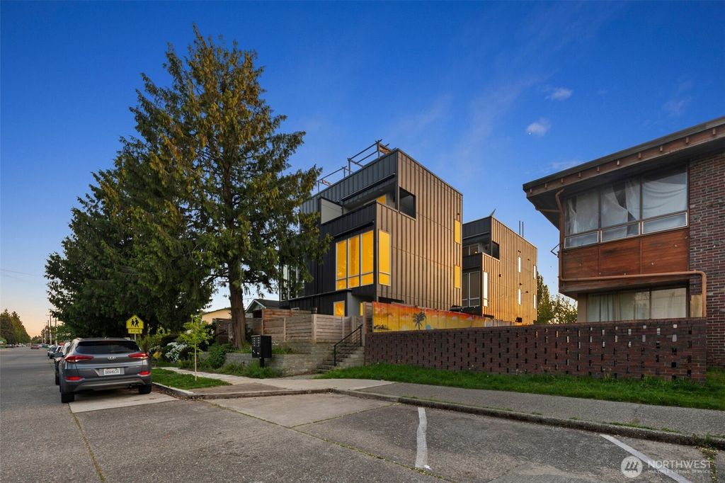 Photo of 9429 18th Avenue SW #A, Seattle, WA 98106 (MLS # 2370171)