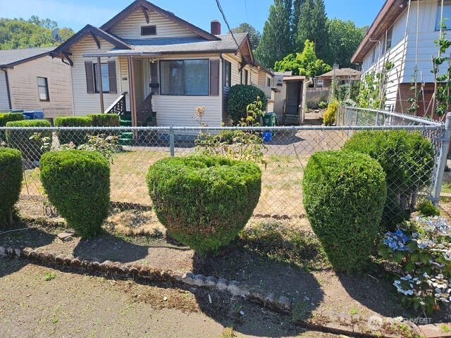 Photo of 5517 33rd Avenue S, Seattle, WA 98118 (MLS # 2567614)