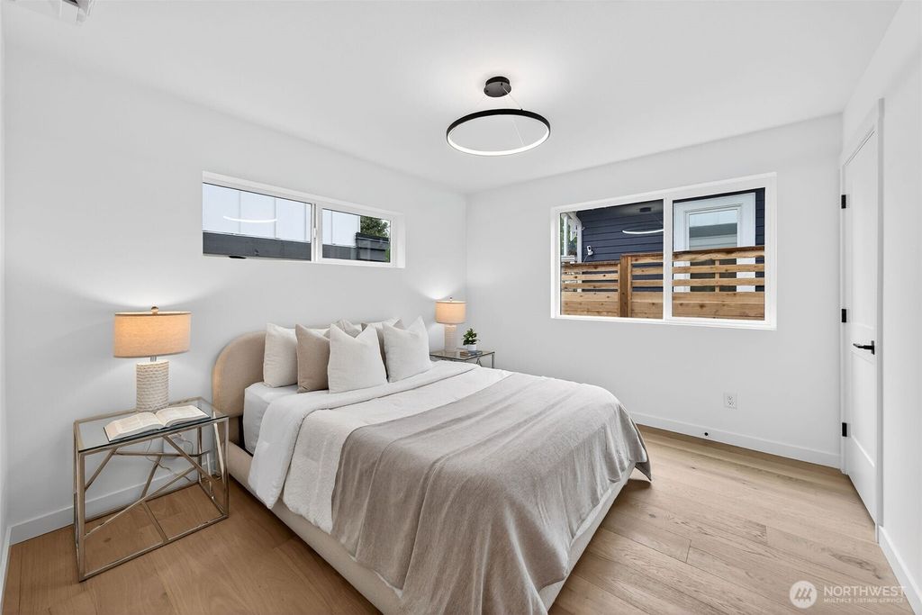 Photo of 8512 15th Avenue NE, Seattle, WA 98115 (MLS # 2524077)