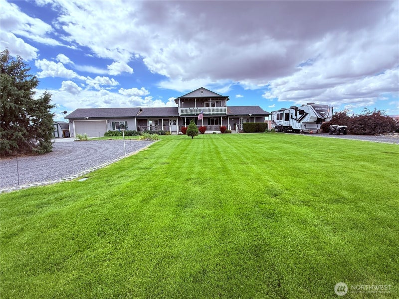 7890 Stonecrest Road NE