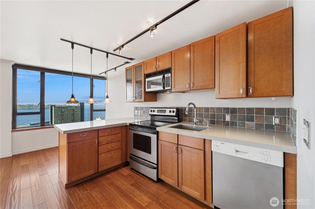 Photo of 2201 3rd AVE #1602, Seattle, WA 98121 (MLS # 2555804)