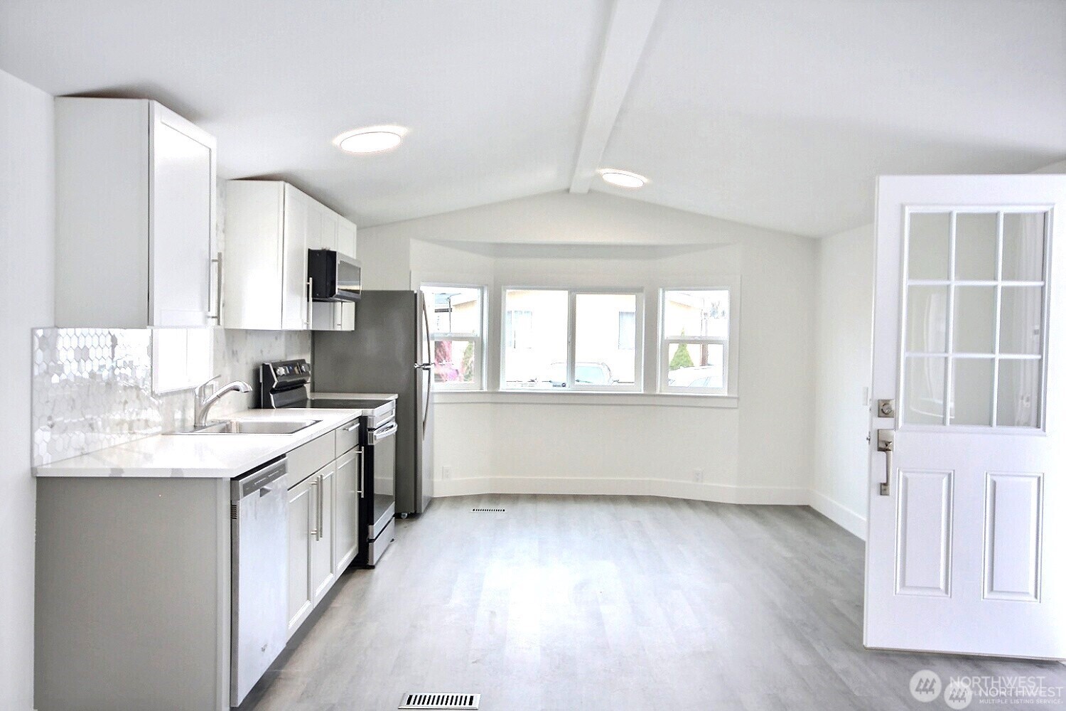 210 37th Street SE 35