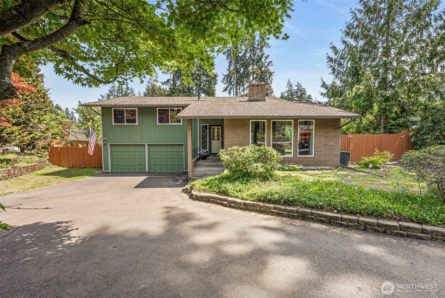 12813 Military Road E