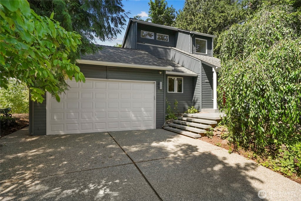 Photo of 12122 NE 108th ST, Kirkland, WA 98033 (MLS # 2545893)