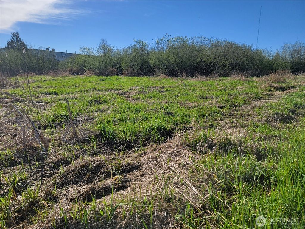 Photo of 1416 W Main Street, Auburn, WA 98001 (MLS # 2493968)