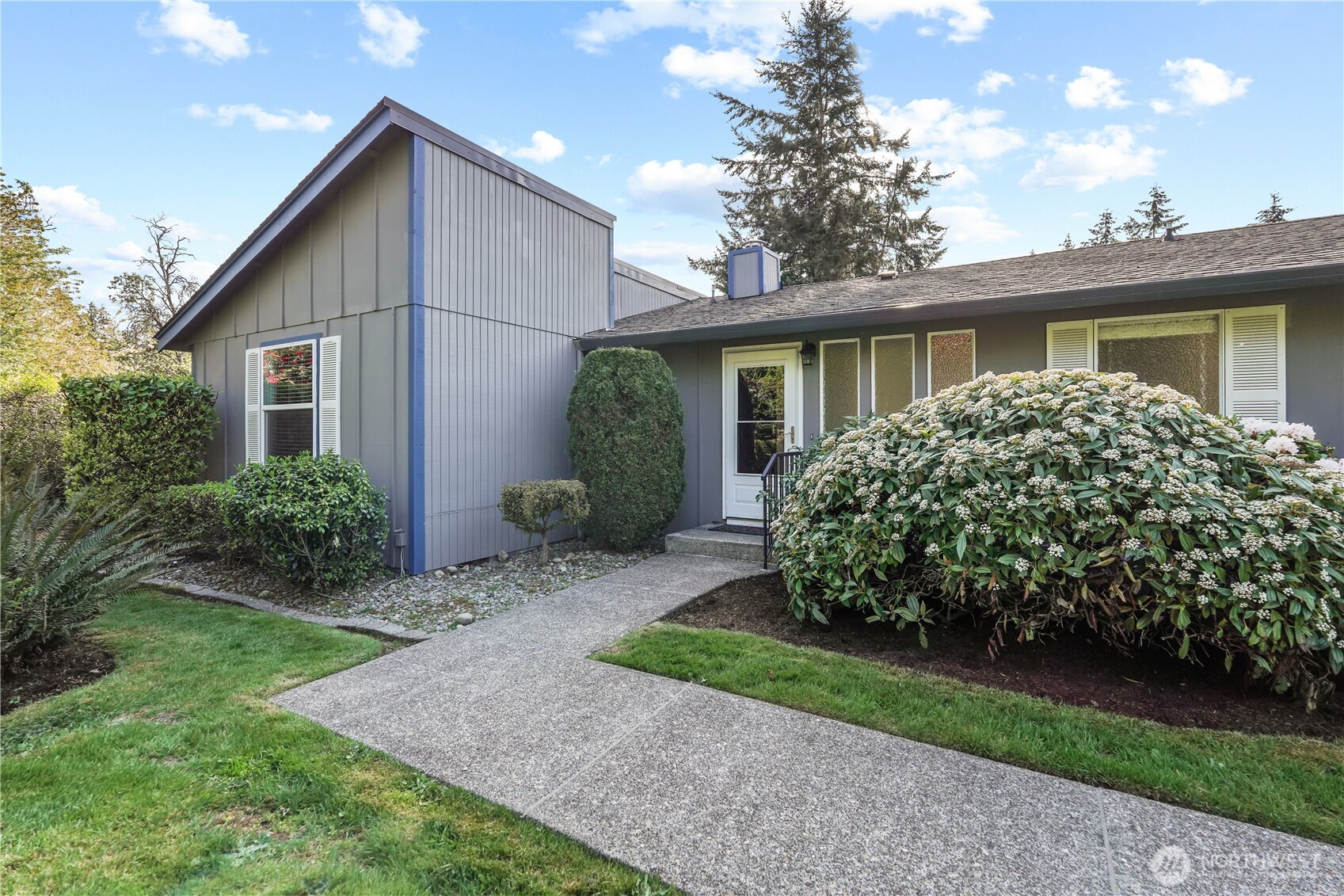 8106 41st Street Ct W